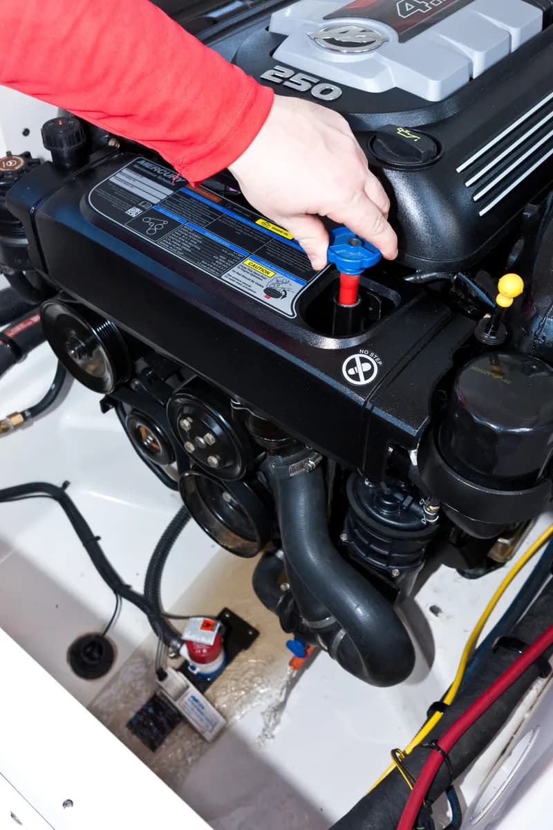 Mercury MerCruiser 4.5L V6 250 HP