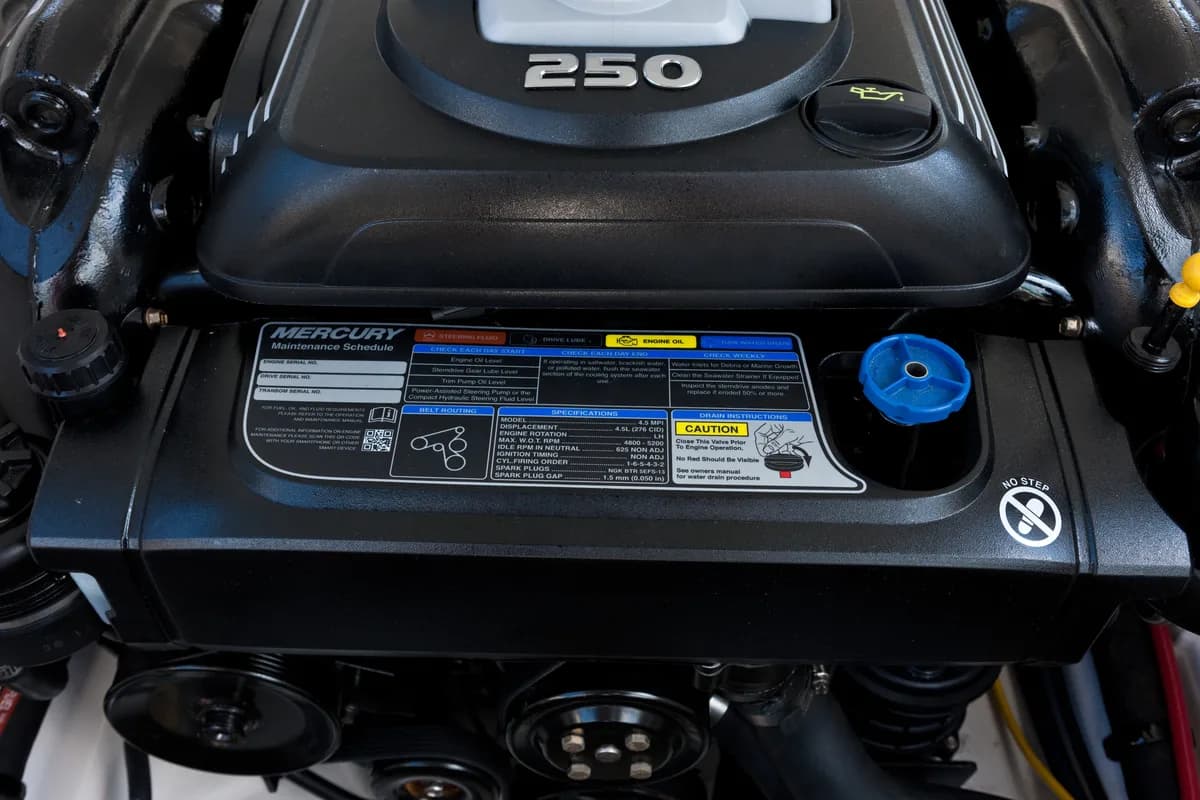 Mercury MerCruiser 4.5L V6 250 HP